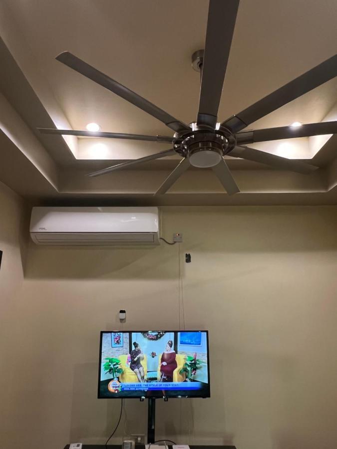Kingston Oasis One Bedroom Bagian luar foto